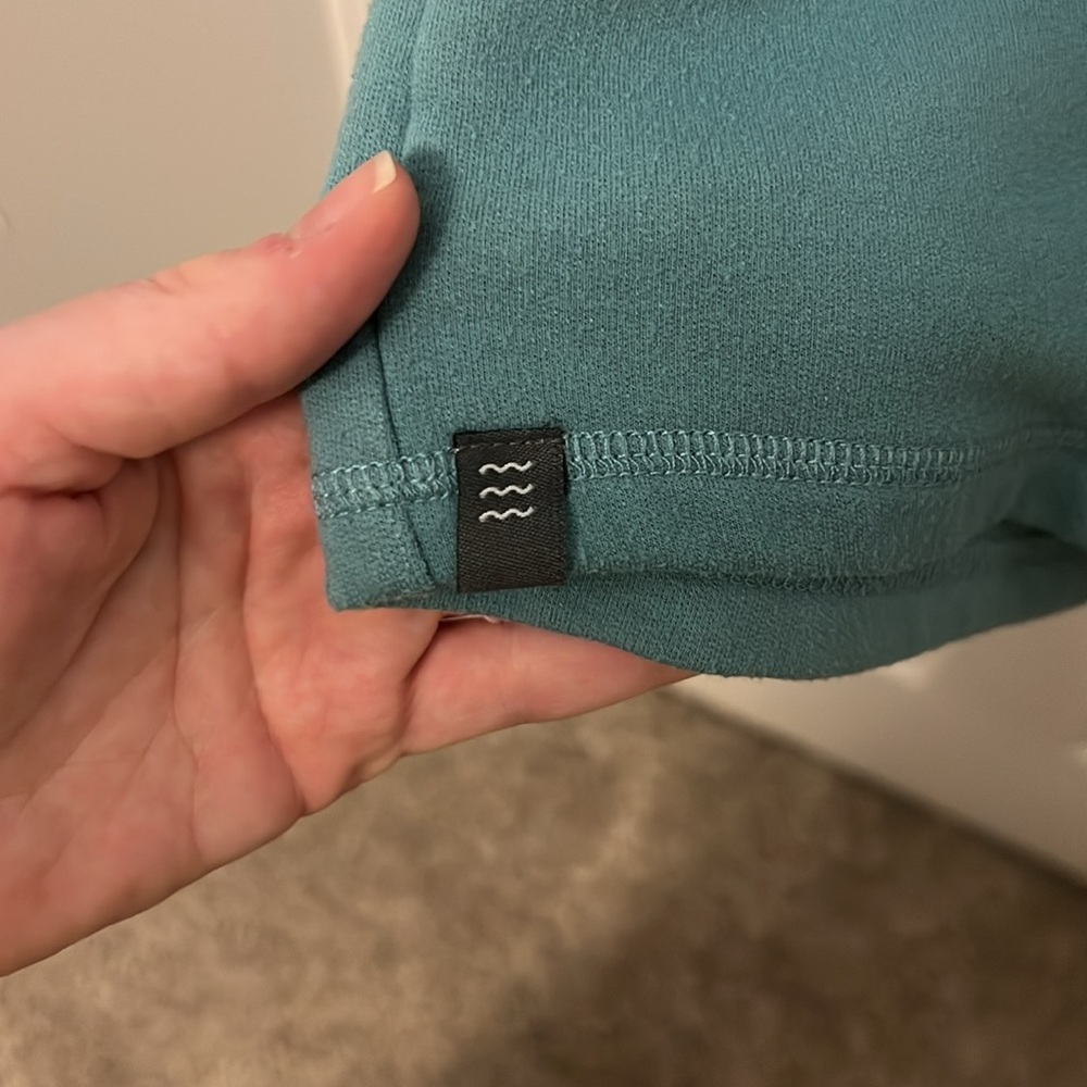 Free Fly Pullover - Picture 3 of 8